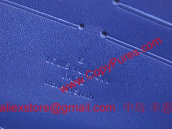 ルイヴィトンコピーM90018ヴィトンヴェルニ2013春夏イカットフラワーLVラウンドジップ長財布ジッピーウォレットグランブルー